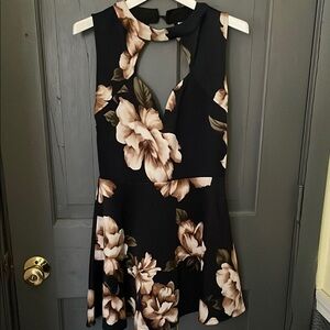 Floral Sleeveless Dress - Black and Beige